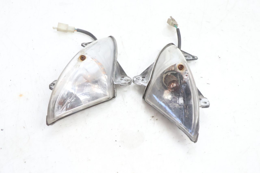 photo de INTERMITENTE DELANTERO PEUGEOT CITYSTAR 125 (2011 - 2017) - Vista principal