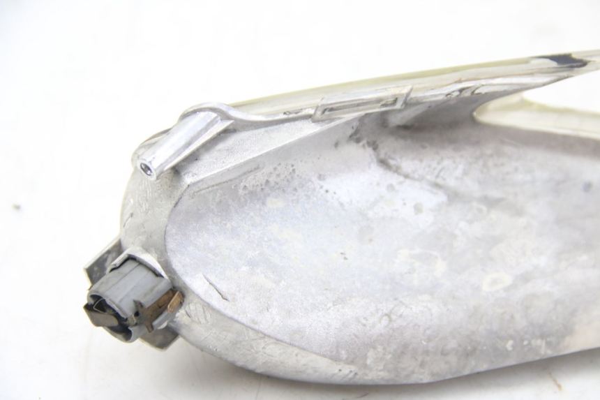 photo de INTERMITENTE DELANTERO DERECHO APRILIA ATLANTIC 500 (2002 - 2003) - Marcados y referencias originales