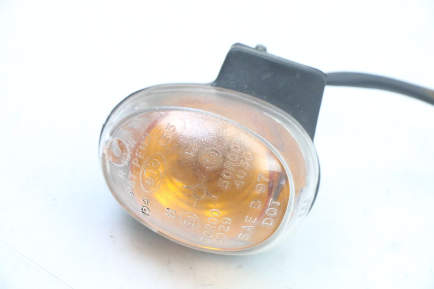 photo de DELANTERO DERECHO INTERMITENTE MBK BOOSTER SPIRIT NAKED 50 (2004 - 2017) - Detalle de la pieza