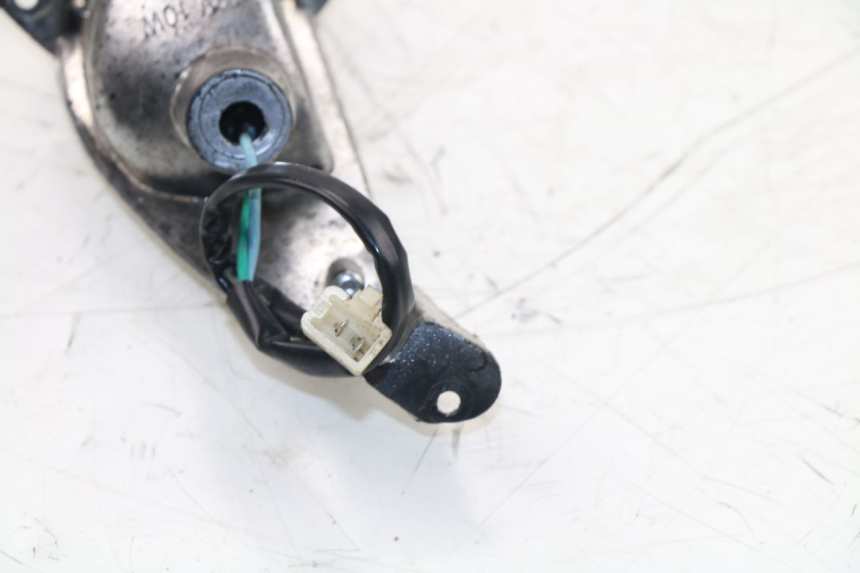 photo de DELANTERO DERECHO INTERMITENTE BAOTIAN BT 49 QT-9 50 (2006 - 2010) - Detalle de la pieza