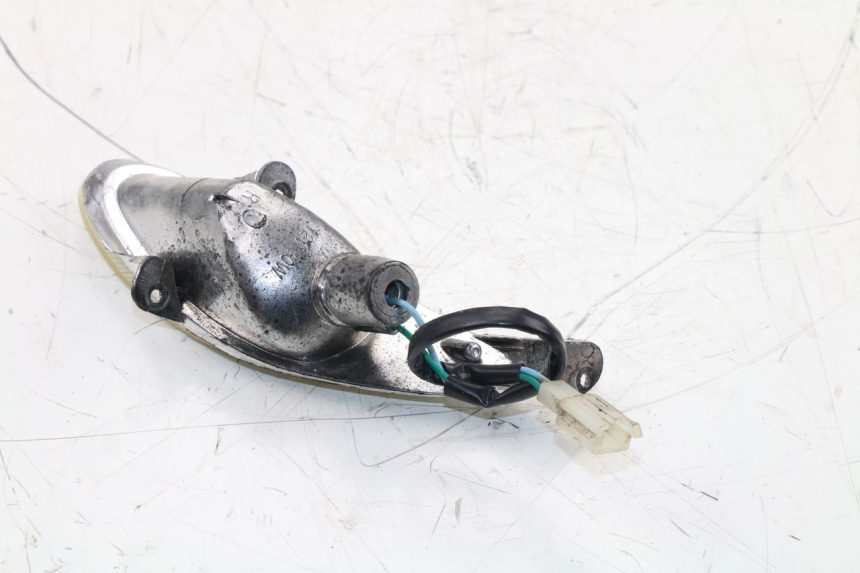 photo de DELANTERO DERECHO INTERMITENTE BAOTIAN BT 49 QT-9 50 (2006 - 2010) - Zoom estado de uso