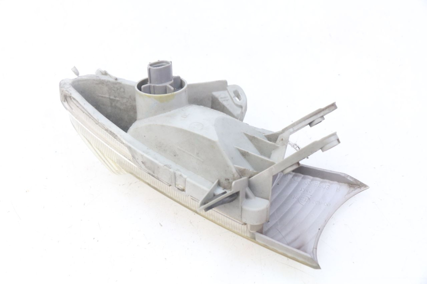 photo de INTERMITENTE DELANTERO DERECHO SUZUKI BURGMAN 125 (2007 - 2014) - Otra perspectiva