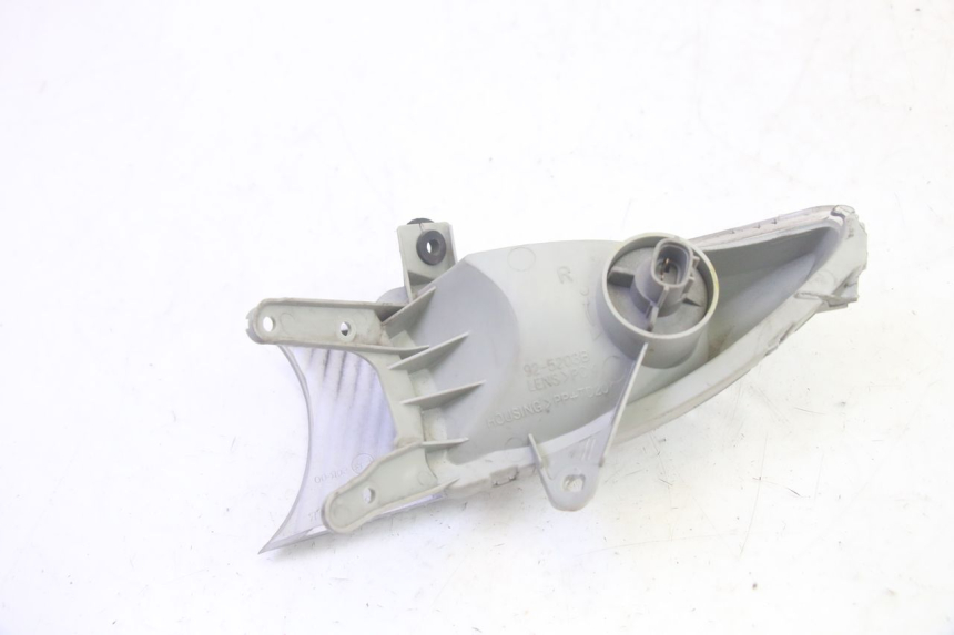 photo de INTERMITENTE DELANTERO DERECHO SUZUKI BURGMAN 125 (2007 - 2014) - Vista general del producto