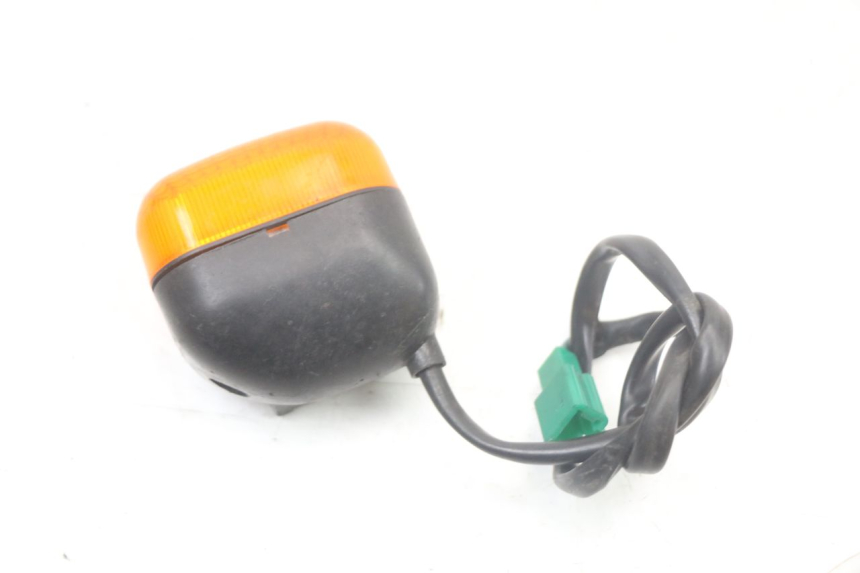 photo de DELANTERO DERECHO INTERMITENTE YAMAHA BW'S BWS 125 (2010 - 2013) - Otra perspectiva