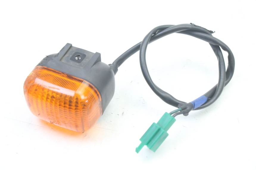 photo de DELANTERO DERECHO INTERMITENTE YAMAHA BW'S BWS 125 (2010 - 2013) - Otra perspectiva