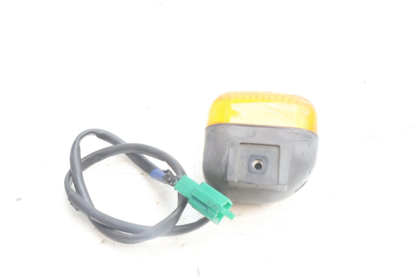 photo de DELANTERO DERECHO INTERMITENTE YAMAHA BW'S BWS 125 (2010 - 2013) - Otra perspectiva