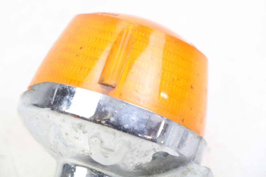 photo de INTERMITENTE DELANTERO DERECHO HONDA CM 125 (1983 - 2003) - Zoom estado de uso