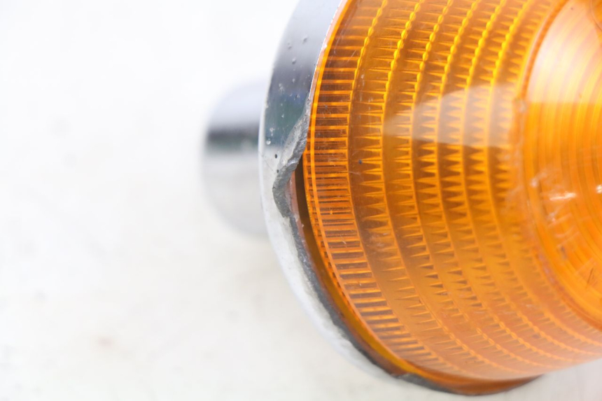 photo de INTERMITENTE DELANTERO DERECHO HONDA CM 125 (1983 - 2003) - Otra perspectiva