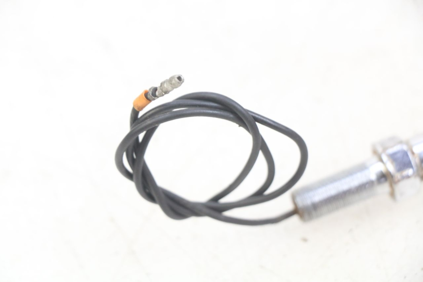 photo de INTERMITENTE DELANTERO DERECHO HONDA CM 125 (1983 - 2003) - Detalles de los puntos de fijación