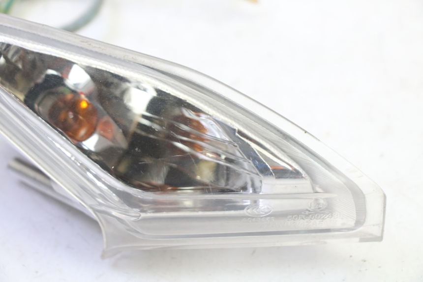 photo de INTERMITENTE DELANTERO DERECHO SYM CROX 4T 50 (2016 - 2023) - Zoom estado de uso