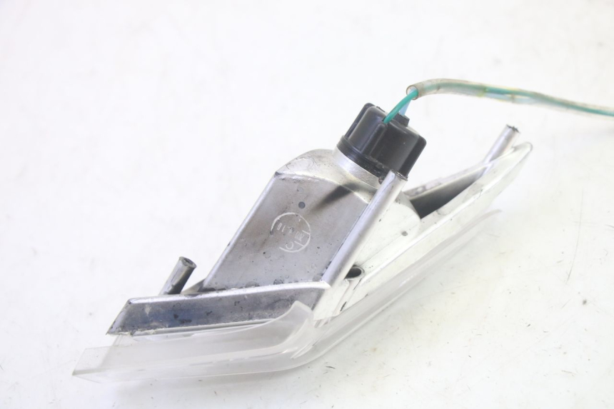 photo de INTERMITENTE DELANTERO DERECHO SYM CROX 4T 50 (2016 - 2023) - Otra perspectiva