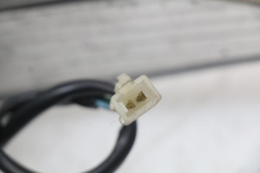 photo de INTERMITENTE DELANTERO DERECHO KYMCO DINK 4T 50 (2007 - 2018) - Otra vista del artículo