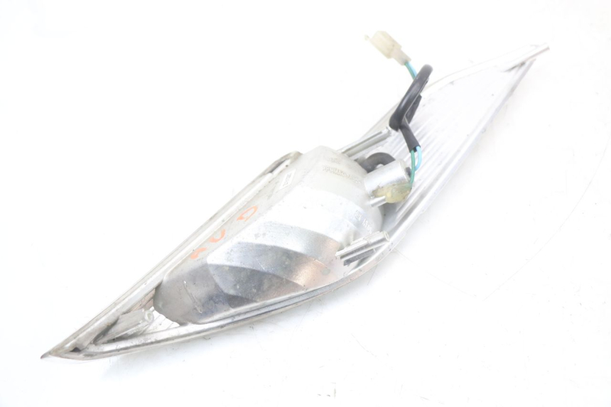 photo de INTERMITENTE DELANTERO DERECHO KYMCO DINK 4T 50 (2007 - 2018) - Estado de la superficie y material