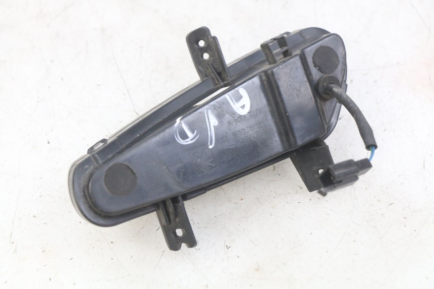 photo de INTERMITENTE DELANTERO DERECHO PEUGEOT DJANGO 4T 50 (2014 - 2019) - Primer plano técnico