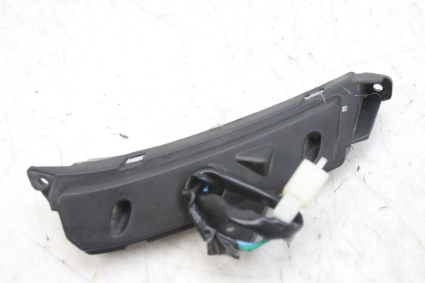 photo de INTERMITENTE DELANTERO DERECHO WAYSCRAL E-SPEED 1 (2022 - 2024) - Zoom estado de uso