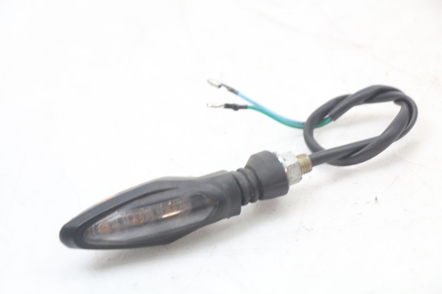 photo de DELANTERO DERECHO INTERMITENTE EBROH BRAVO GLE 1 (2020 - 2024) - Detalle de la pieza