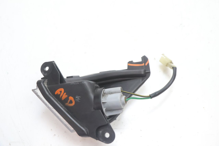photo de DELANTERO DERECHO INTERMITENTE KAWASAKI ER-6 ER6 N 650 (2005 - 2009) - Otra perspectiva