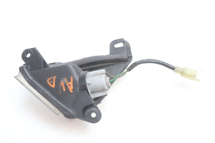 photo de DELANTERO DERECHO INTERMITENTE KAWASAKI ER-6 ER6 N 650 (2005 - 2009) - Primer plano técnico