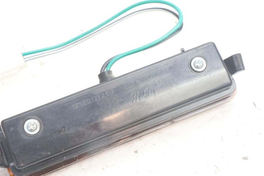 photo de DELANTERO DERECHO INTERMITENTE ASKOLL ESPRO 1 - Primer plano técnico