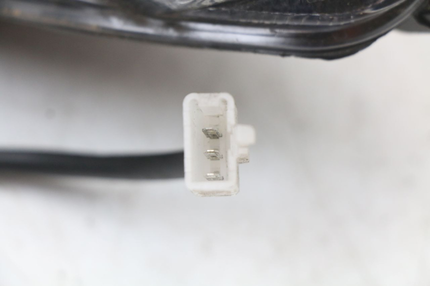 photo de INTERMITENTE DELANTERO DERECHO JM MOTORS EVOLIS 4T 50 (2018 - 2022) - Vista general del producto