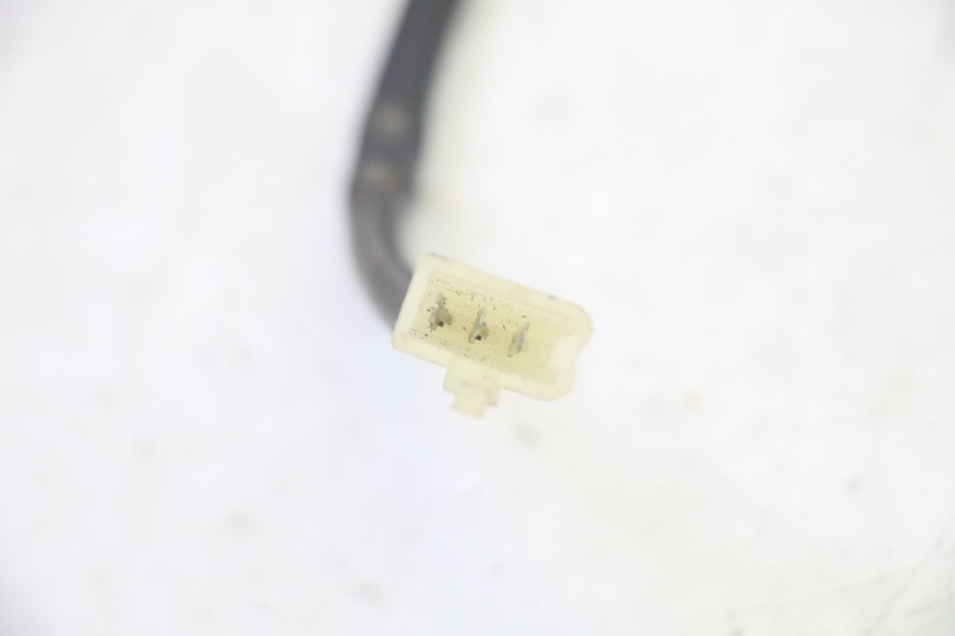 photo de DELANTERO DERECHO INTERMITENTE BTC FELICE SPORT 50 - Detalles de los puntos de fijación