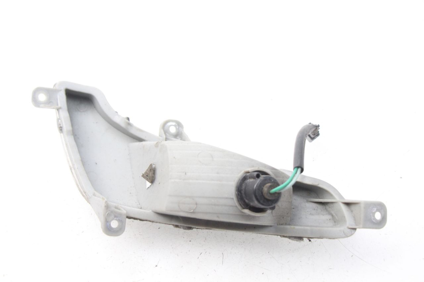 photo de DELANTERO DERECHO INTERMITENTE SYM FIDDLE 2 50 (2008 - 2013) - Zoom estado de uso