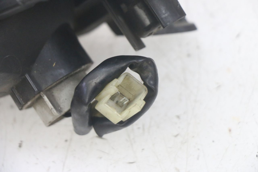 photo de INTERMITENTE DELANTERO DERECHO YAMAHA FJR ABS 1300 (2006 - 2012) - Detalle de la pieza