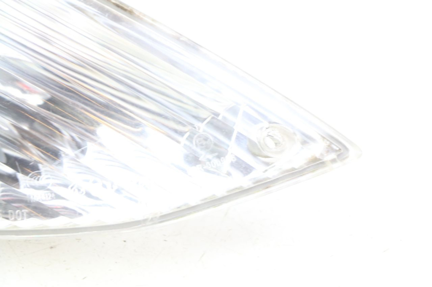 photo de DELANTERO DERECHO INTERMITENTE PIAGGIO FLY 100 (2006 - 2010) - Detalles de los puntos de fijación