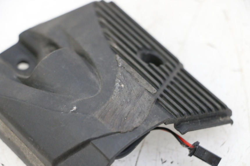 photo de DELANTERO DERECHO INTERMITENTE KUKIRIN G2 MASTER 1 - Primer plano técnico