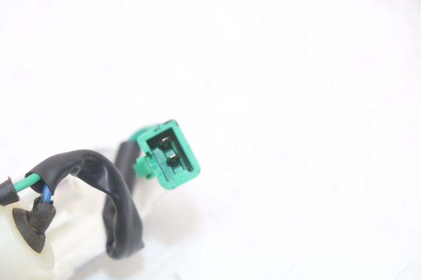 photo de DELANTERO DERECHO INTERMITENTE PEUGEOT GEOPOLIS RS 125 (2007 - 2009) - Primer plano técnico