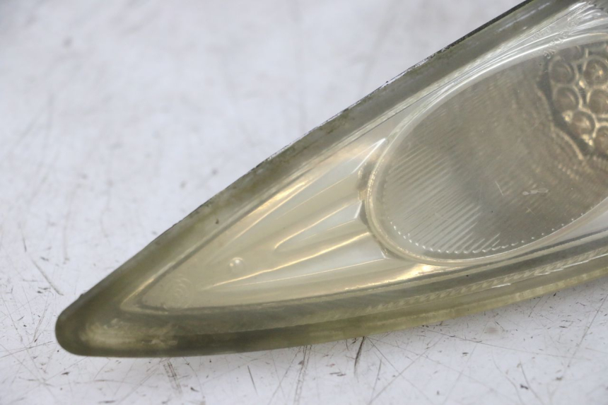 photo de DELANTERO DERECHO INTERMITENTE GOES WIKI 125 (2010 - 2015) - Zoom estado de uso