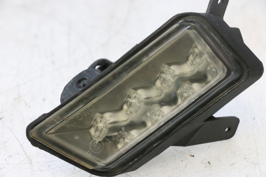 photo de DELANTERO DERECHO INTERMITENTE NECO GPX LC 2T 50 (2014 - 2018) - Detalle de la pieza
