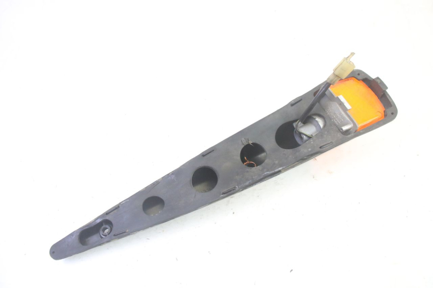 photo de DELANTERO DERECHO INTERMITENTE KAWASAKI GPZ RX 1000 (1986 - 1988) - Recambio usado revisado