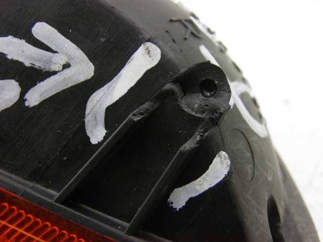 photo de DELANTERO DERECHO INTERMITENTE HONDA NH VISION 50 (1985 - 1994) - Primer plano técnico