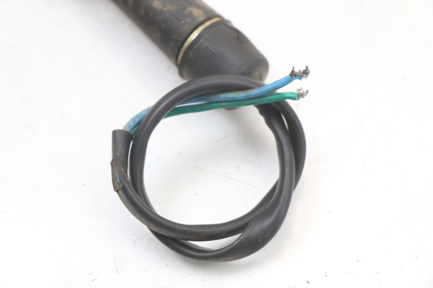 photo de DELANTERO DERECHO INTERMITENTE HYTRACK HY S 4X4 410 (2013 - 2016) - Vista general del producto