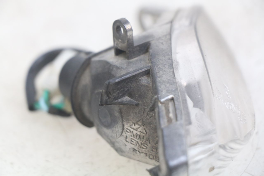 photo de INTERMITENTE DELANTERO DERECHO SYM JET SPORT XR 50 (2006 - 2015) - Primer plano técnico