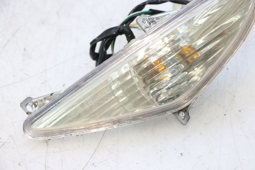 photo de DELANTERO DERECHO INTERMITENTE RIDE JUMP 2T 50 (2012 - 2017) - Detalle de la pieza