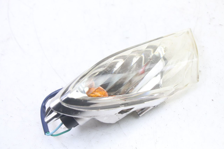 photo de DELANTERO DERECHO INTERMITENTE KYMCO XCITING 500 (2007 - 2010) - Detalle de la pieza