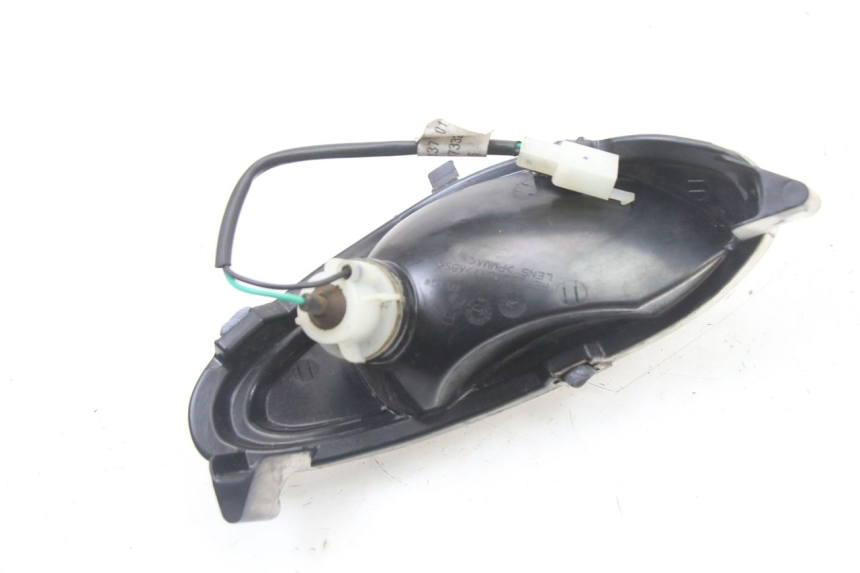 photo de DELANTERO DERECHO INTERMITENTE MBK OVETTO ONE 2T 50 (2013 - 2017) - Primer plano técnico