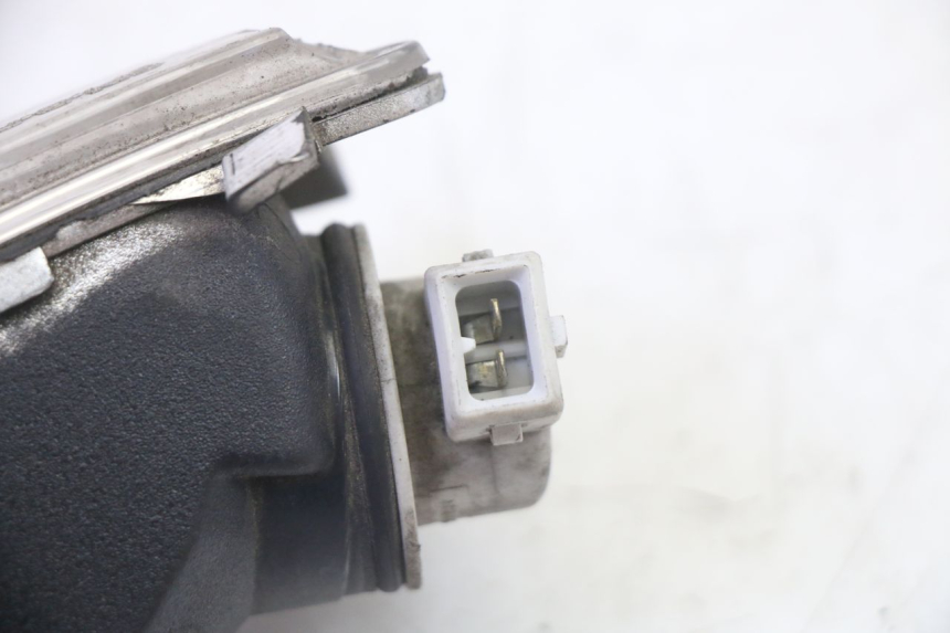 photo de DELANTERO DERECHO INTERMITENTE PIAGGIO MP3 125 (2006 - 2014) - Vista general del producto