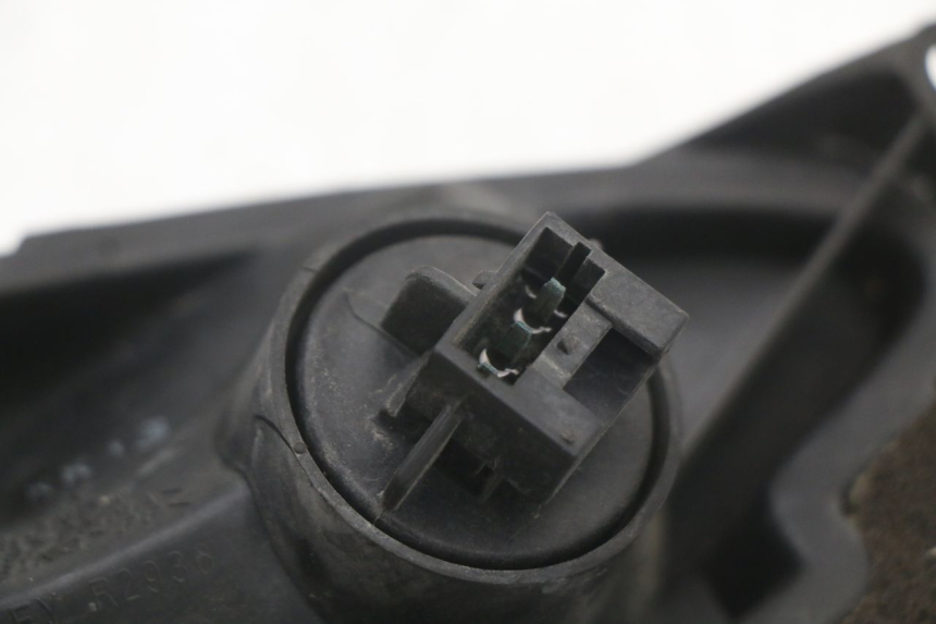 photo de INTERMITENTE DELANTERO DERECHO HONDA NTV DEAUVILLE 650 (1998 - 2001) - Vista general del producto