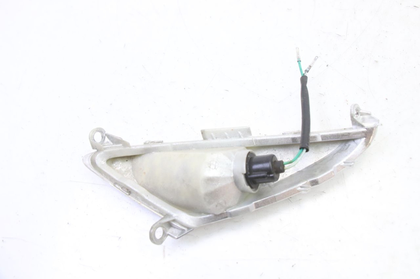 photo de INTERMITENTE DELANTERO DERECHO SYM ORBIT 2 4T 50 (2008 - 2017) - Primer plano técnico