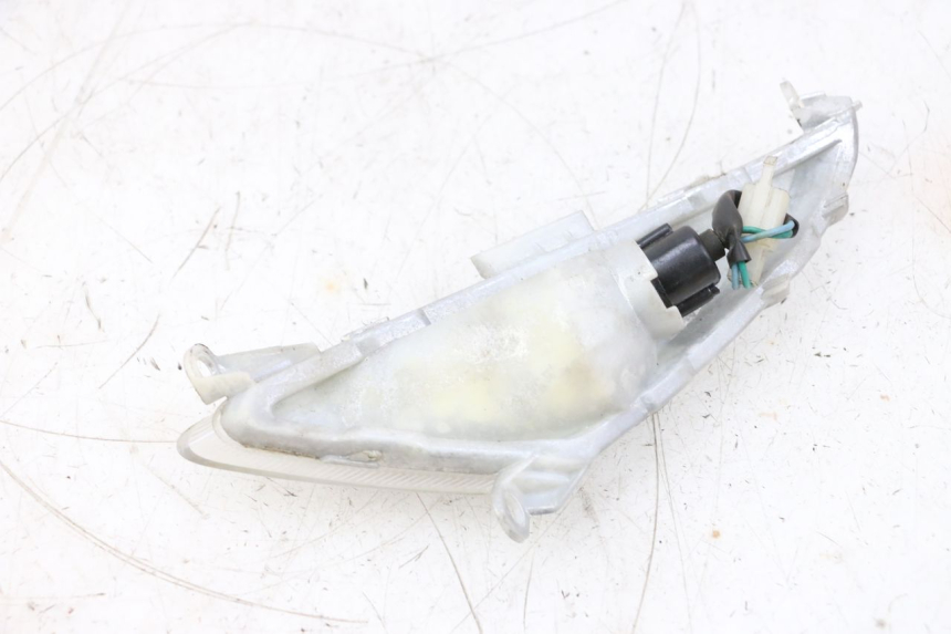 photo de INTERMITENTE DELANTERO DERECHO SYM ORBIT 2 4T 50 (2008 - 2017) - Primer plano técnico