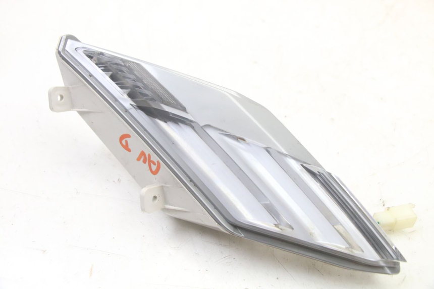 photo de DELANTERO DERECHO INTERMITENTE PEUGEOT TWEET 4T 50 (2023 - 2025) - Vista principal