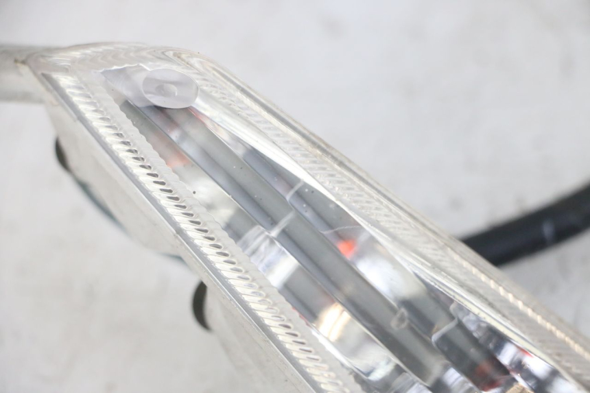 photo de DELANTERO DERECHO INTERMITENTE PEUGEOT VIVACITY 125 (2010 - 2017) - Zoom estado de uso