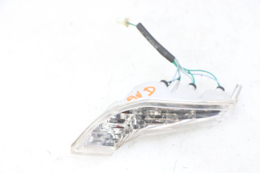 photo de DELANTERO DERECHO INTERMITENTE PEUGEOT VIVACITY 125 (2010 - 2017) - Vista general del producto