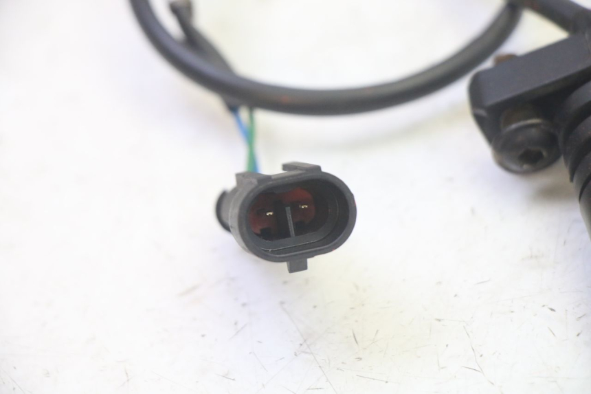 photo de DELANTERO DERECHO INTERMITENTE LIGIER PULSE 3 1 (2014 - 2020) - Detalles de los puntos de fijación