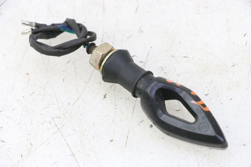 photo de DELANTERO DERECHO INTERMITENTE MAG POWER R-STREET 50 (2016 - 2025) - Zoom estado de uso