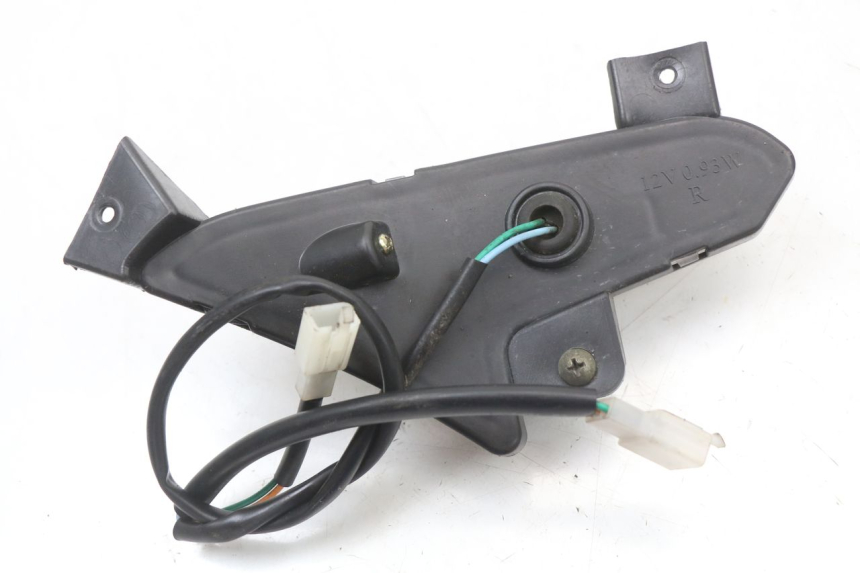 photo de Intermitente delantero derecho EUROCKA R8 4T 50 (2013 - 2022) - Primer plano técnico