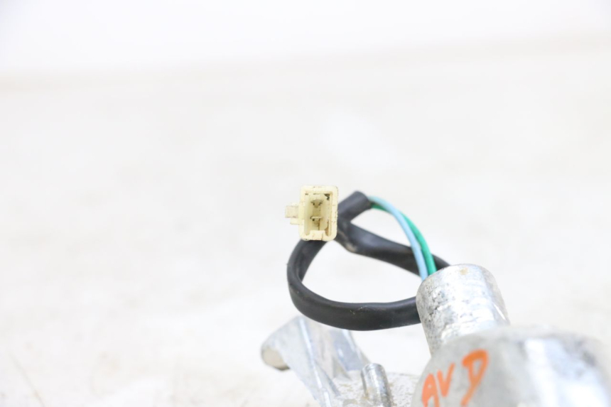 photo de INTERMITENTE DELANTERO DERECHO TNT MOTOR ROMA 10' 4T 50 (2019 - 2022) - Detalle de la pieza